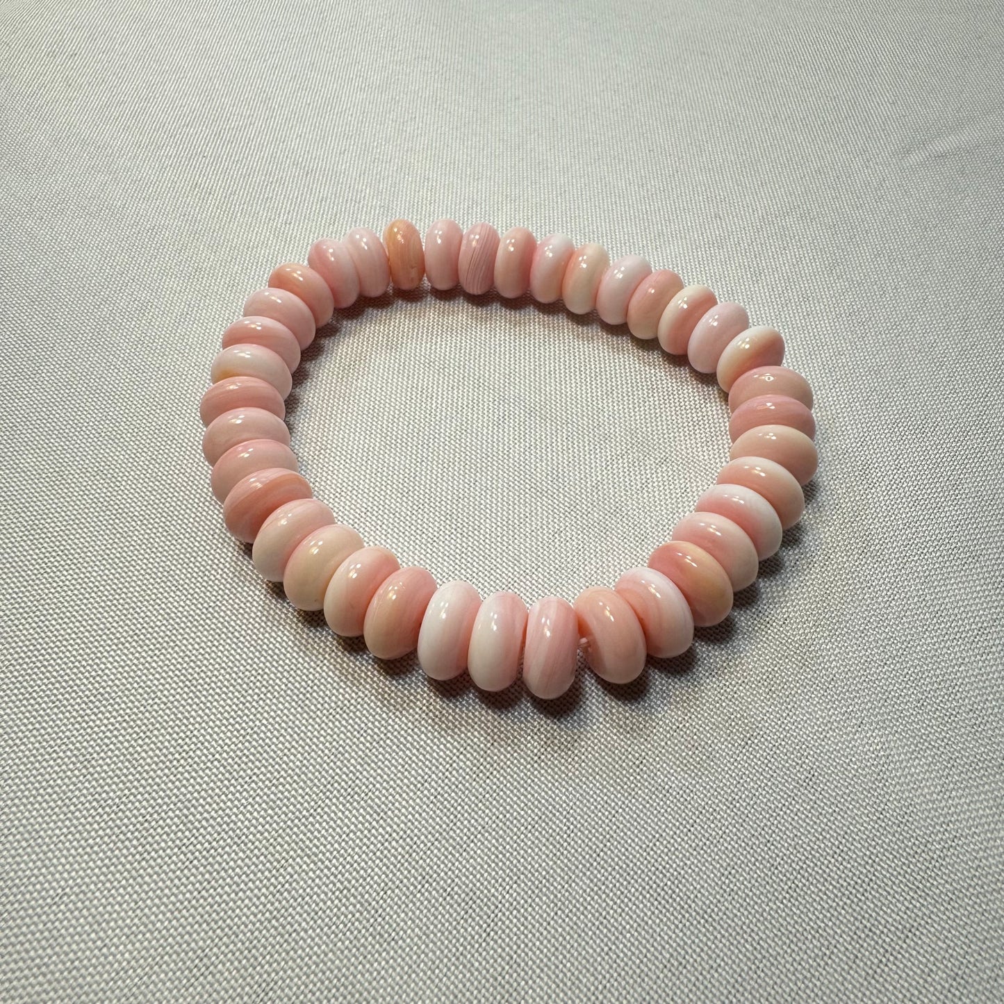 Queen Conch Stretch Bracelet