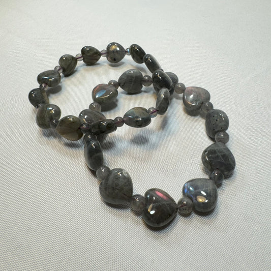 Labradorite (Heart Cut) Stretch Bracelet